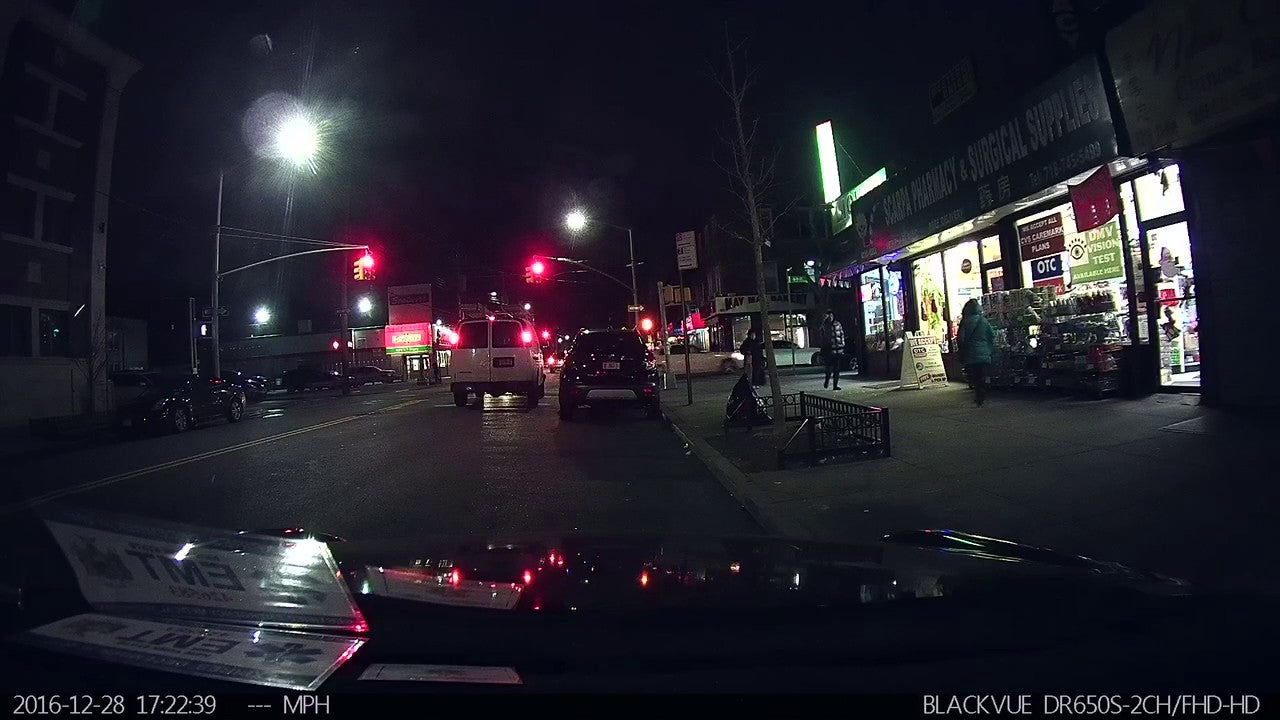 BlackVue-Dashcam-Parking-Mode-Accident-BlackVue-Cloud