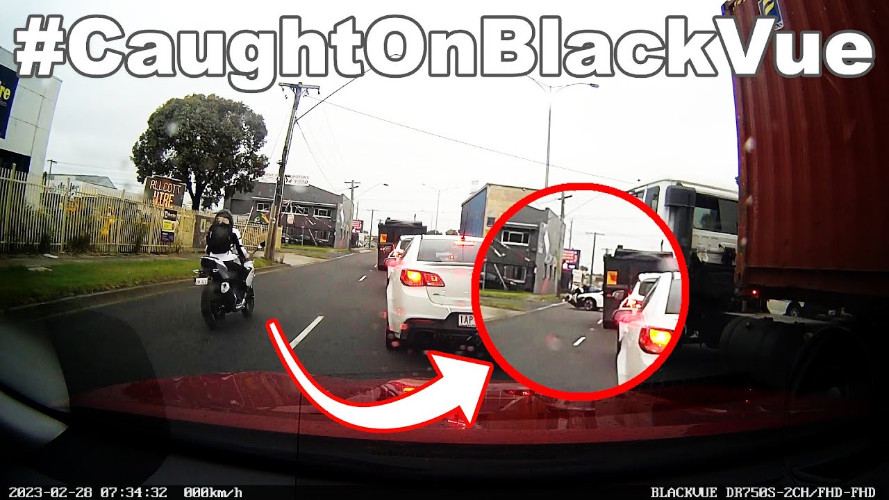 Dash-Cam-Footage-Disproves-Eyewitnesses-Statements-CaughtOnBlackVue