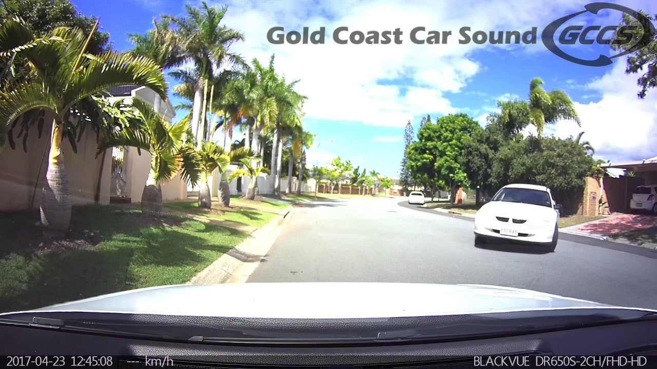Dash-cam-Parked-car-side-swiped-by-reckless-driver-April-2017