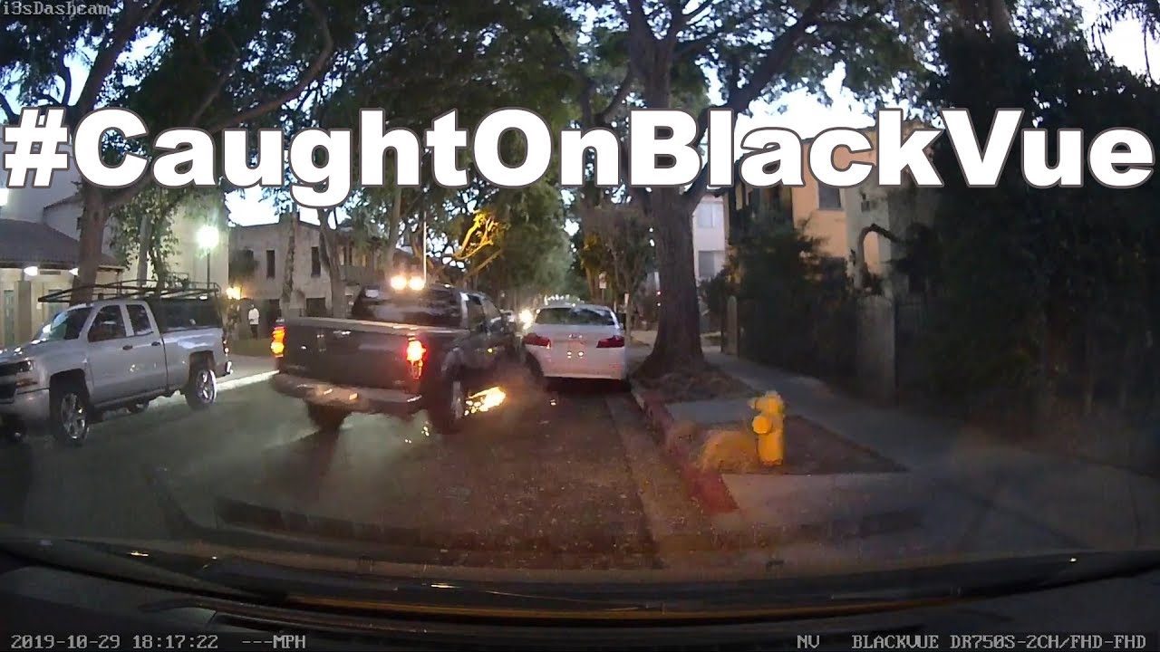 Multiple-Hit-And-Run-Cars-Wrecked-CaughtOnBlackVue