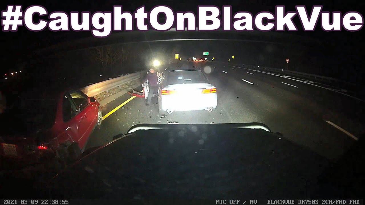 Narrowly-Avoiding-Crash-Site-On-Highway-CaughtOnBlackVue-1