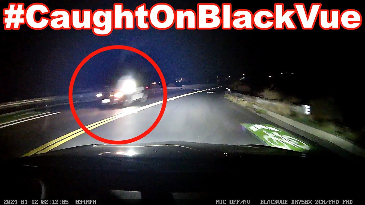 Police-Using-Spotlight-And-Blinding-Drivers-CaughtOnBlackVue