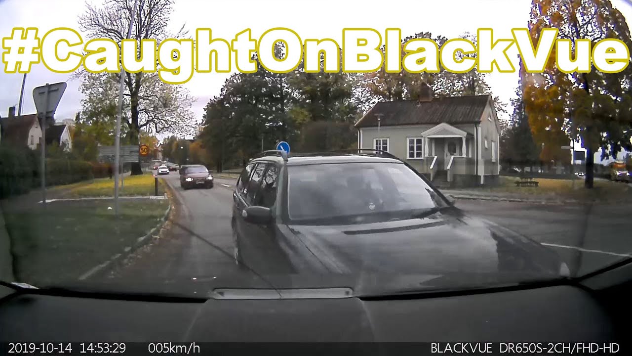 Rear-ended-While-Yielding-to-an-Ambulance-CaughtOnBlackVue
