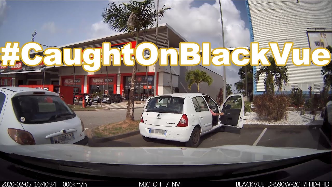 Store-Parking-Lot-Hit-And-Runner-CaughtOnBlackVue