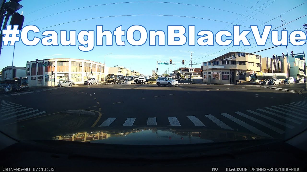 Truck-Thief-Flees-The-Accident-Scene-CaughtOnBlackVue